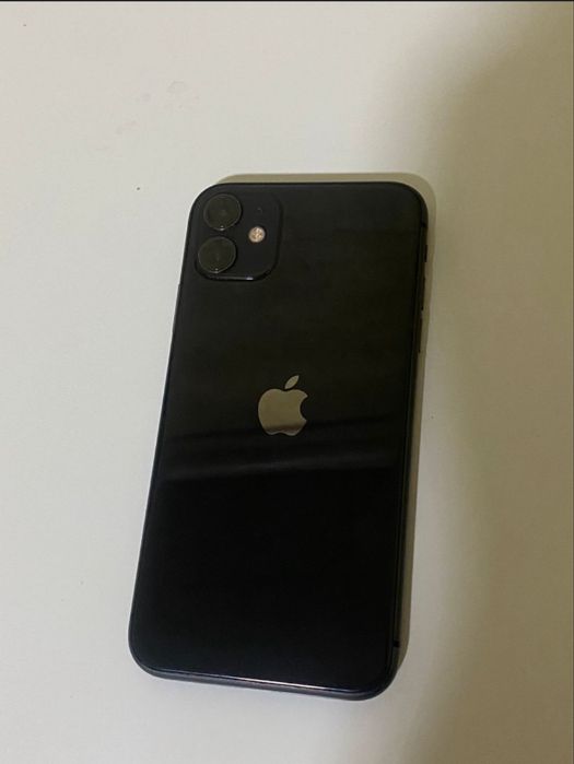 Продам Iphone 11 Акб 77