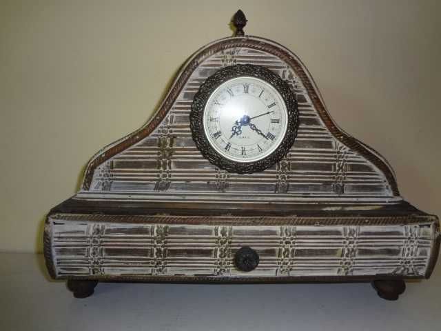 Нов винтидж старинен настолен часовник