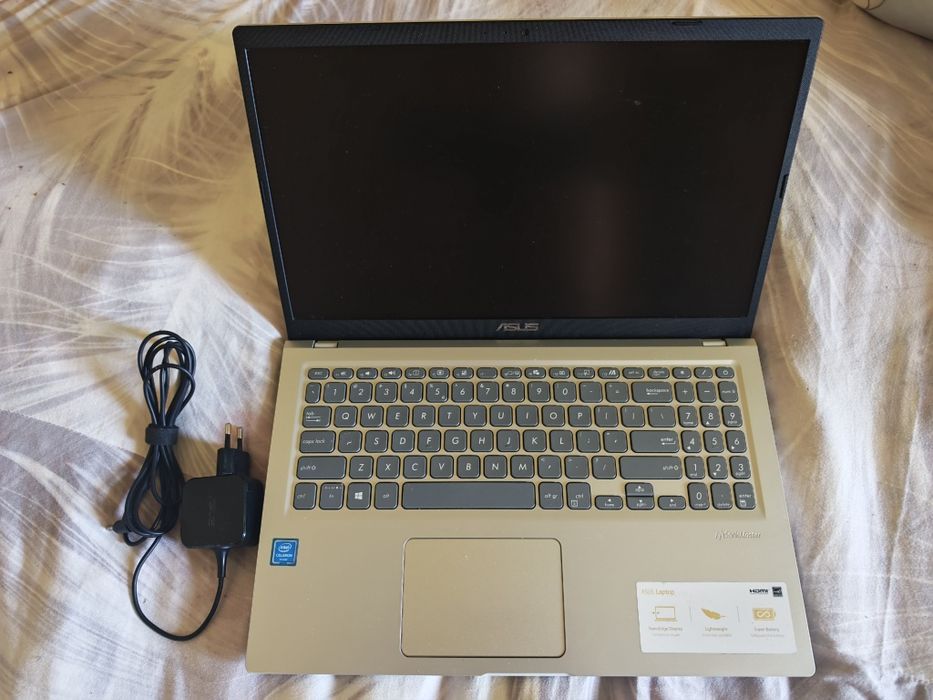 Laptop ASUS X515M