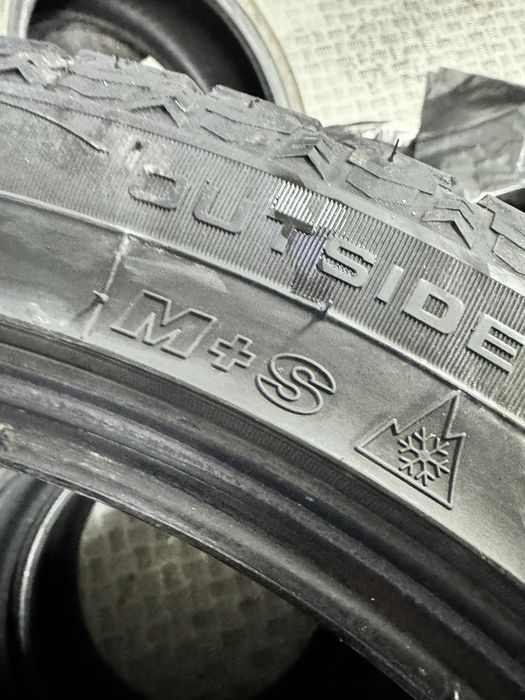 Зимные шины комплект