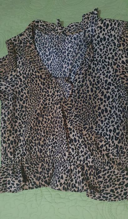 Bluza dama animal print marimea S