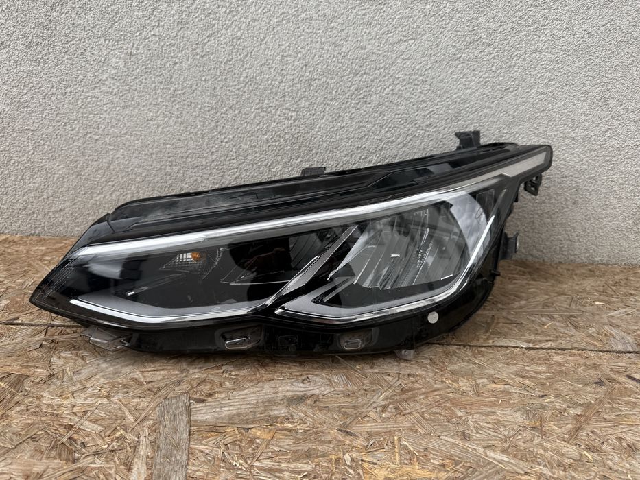 Far stanga VW Golf8 MK8 Full LED Original Europa