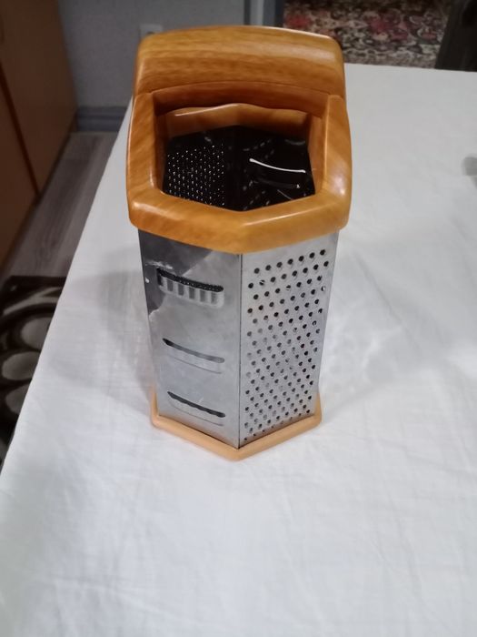 Ложки,вилки нержавейки, половник-соусник, мельхиоровые  ложки, тёрка