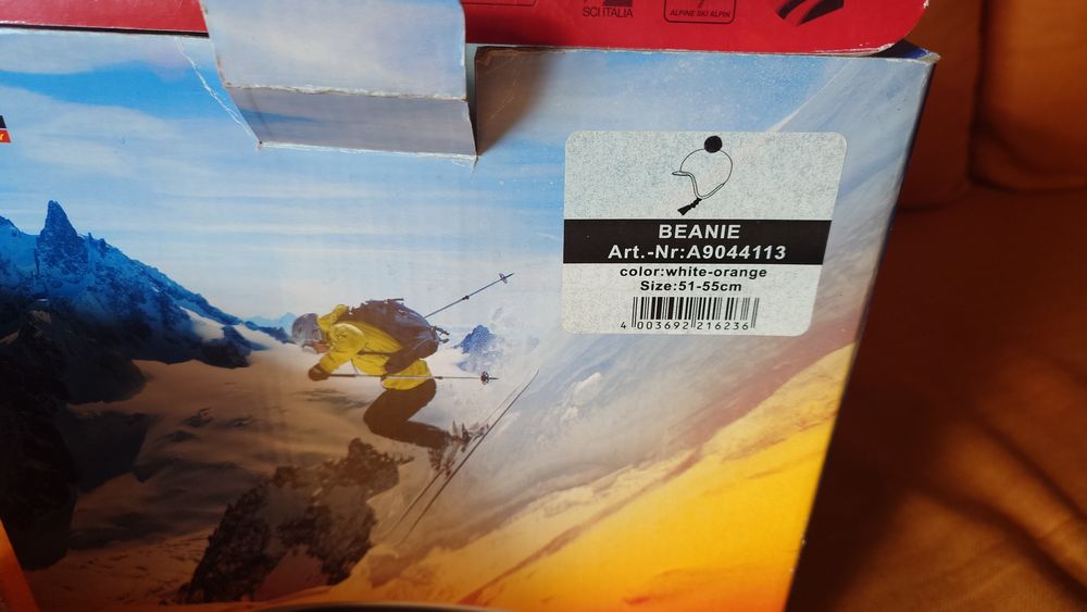 Уникална дамска каска за ски / сноуборд 51-55 см