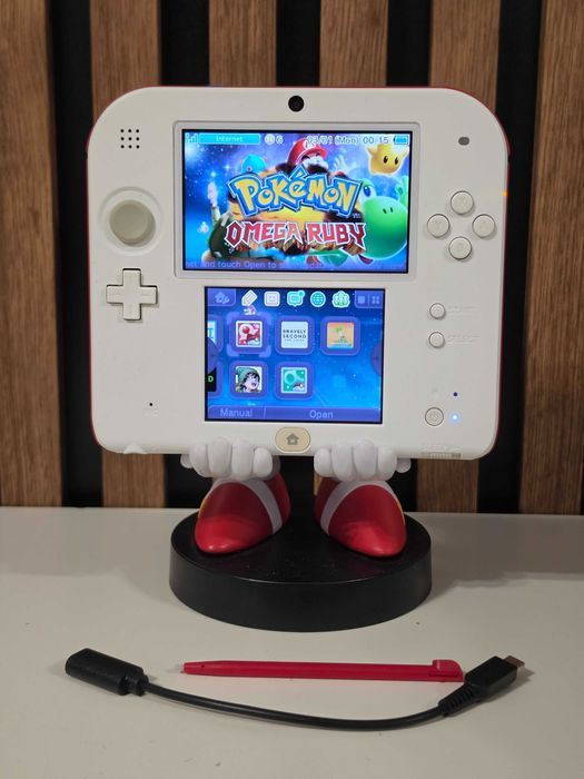Nintendo 2DS Luma