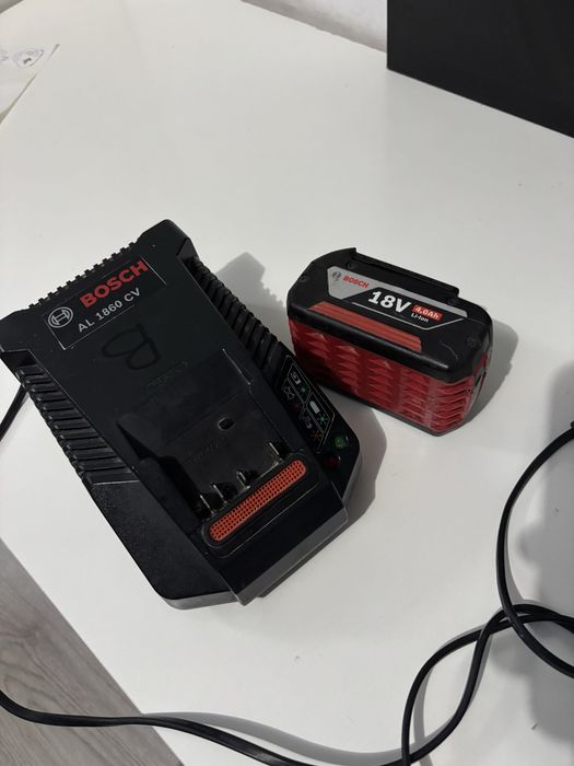 бош bosch зарядно батерия 12v 18v лазерен нивелир