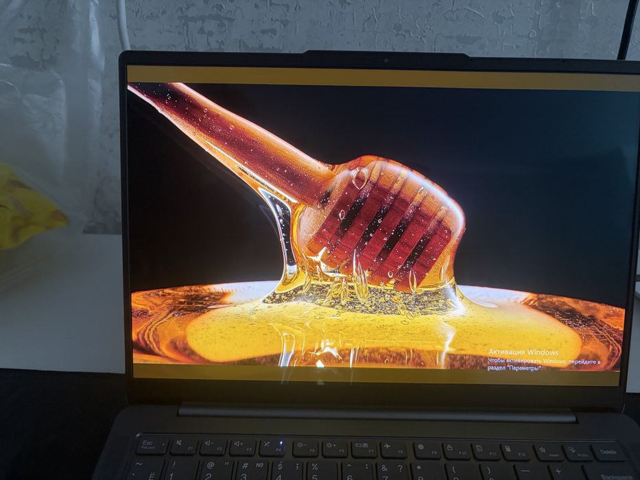 Ноутбук Lenovo yoga slim 7