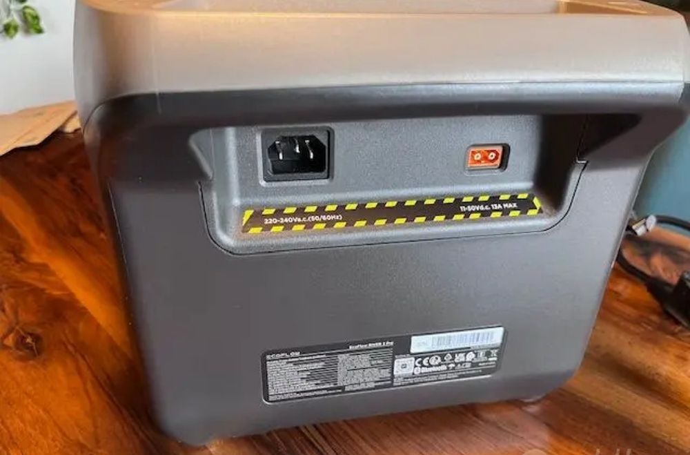 Stație de încărcare portabilă EcoFlow RIVER 2 Pro, 768Wh,(X-Boos1600 w