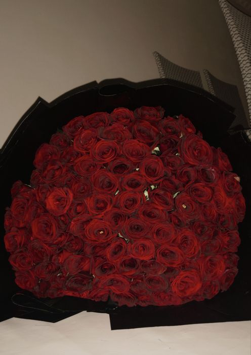 Свежие розы, 101шт, 80см