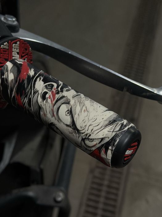 Наклейки на грипсы (ручки руля)