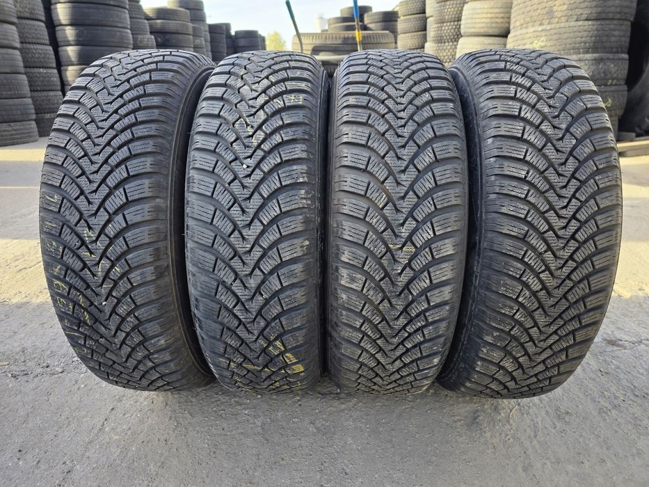 Anvelope de iarna 215-65r17 Falken