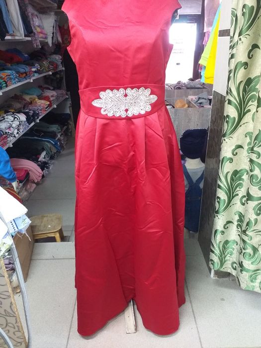 Продам, вечернее платье ,размер 50