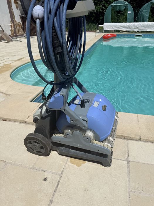 Robot Dolphin Supreme M400
