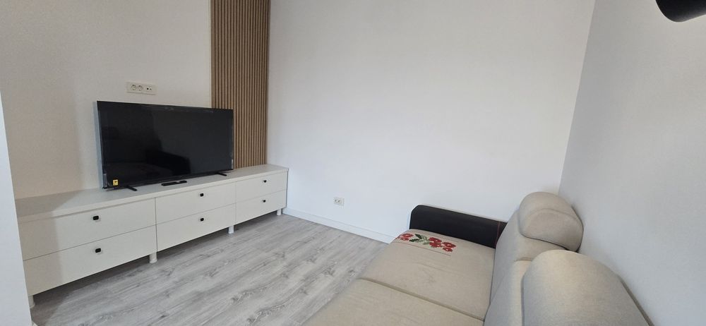 Închiriez apartament cu 2 camere Solumnia