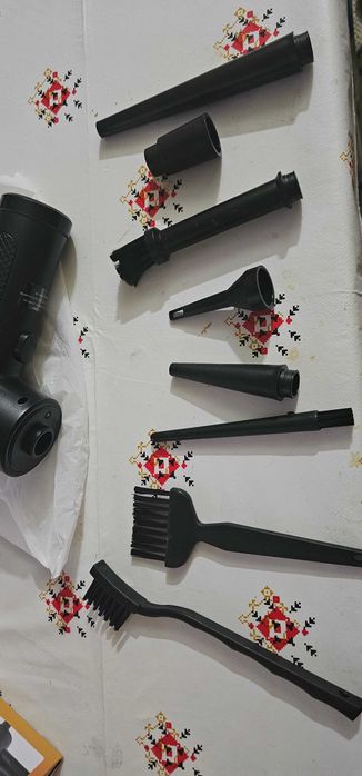 suflanta air duster pentru pc gratar frunze  pervaz etc