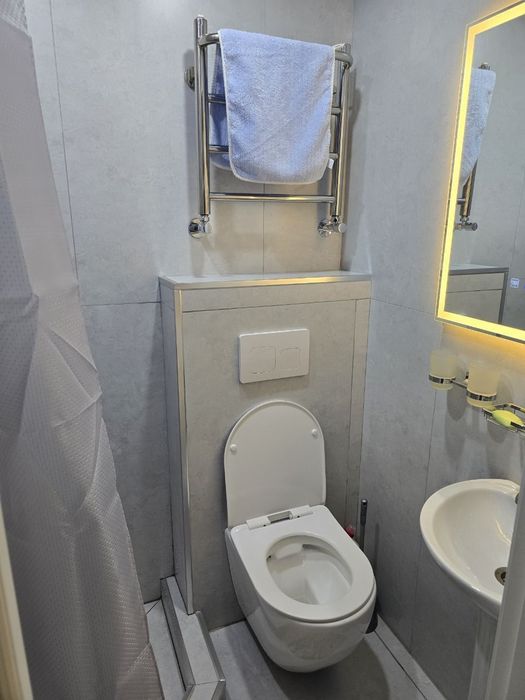 IT Park. Академгородок. Аренда 1/2/4 . Новая . Евро.