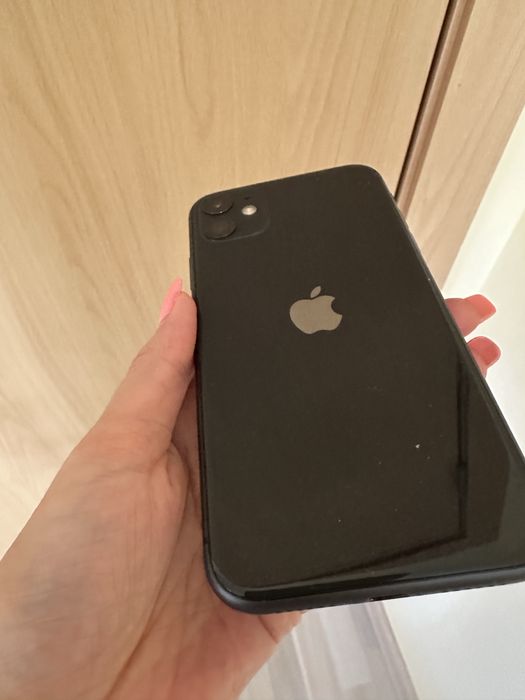 I Phone 6 plus 64 GB, IPhone 11 128 GB