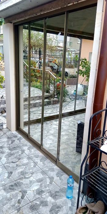 Безпрофилно остъкляване за тераси, балкони и веранди