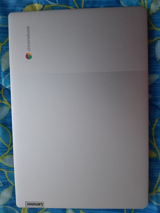 Vind la preț redus Laptop Lenovo Ideapad slim3 Chromebook