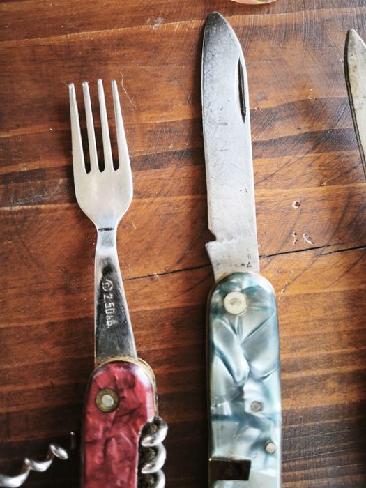 Лот старинни сгъваеми джобни ножове – Ретро / Колекционерски