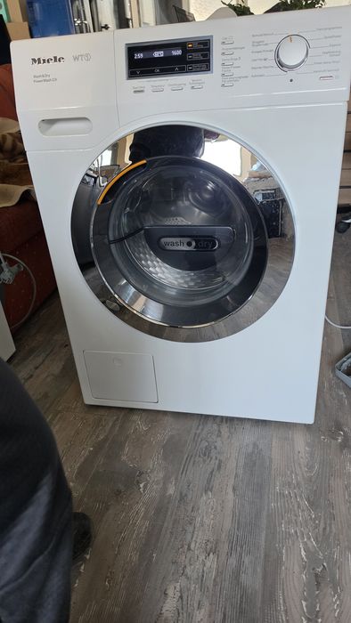 Пералня със сушилня Miele и пара