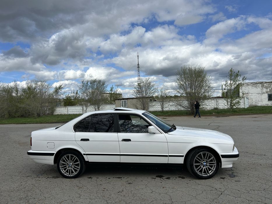БМВ е34 520(м50)