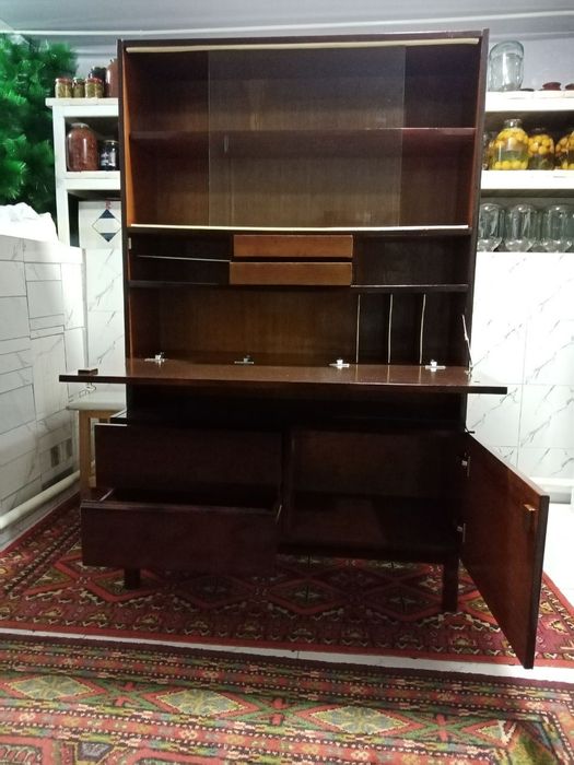 Сервант отменного качества