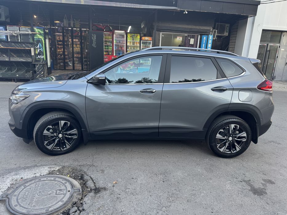 Продаётся автомобиль TRACKER PREMIER PLUS