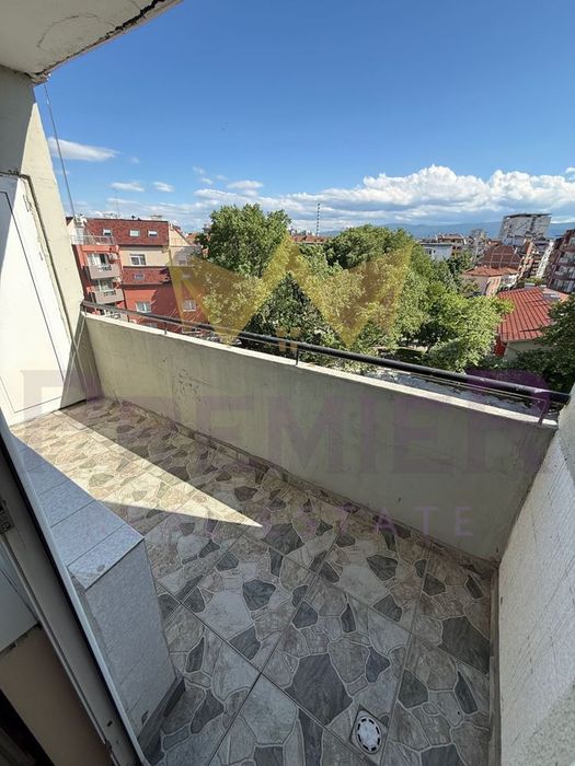Продава се Тристаен апартамент в Пловдив, Център - 76 кв.м за 1644 €/кв.м - Снимка #11