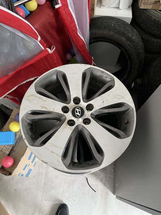 Продам диски на Санта фе 17 радиус