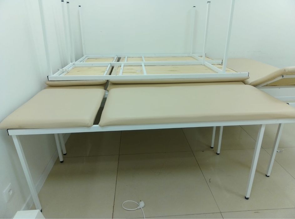 Продам кушетку мед.