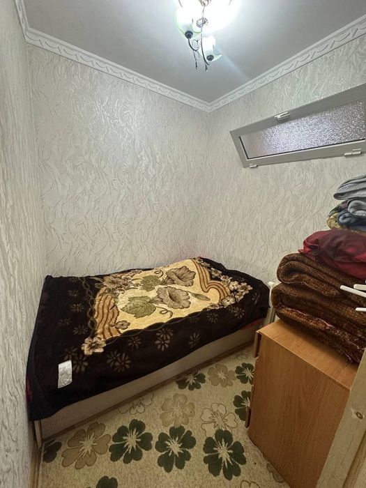 Юнусабад 14 кварталда 1'2 хона уй ижарага берилади