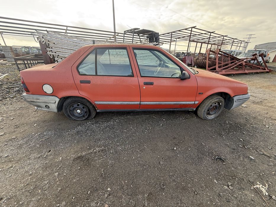 Рено 19 безин на части