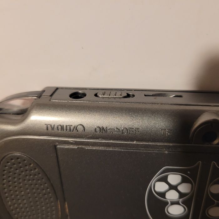 Електронна игра  .