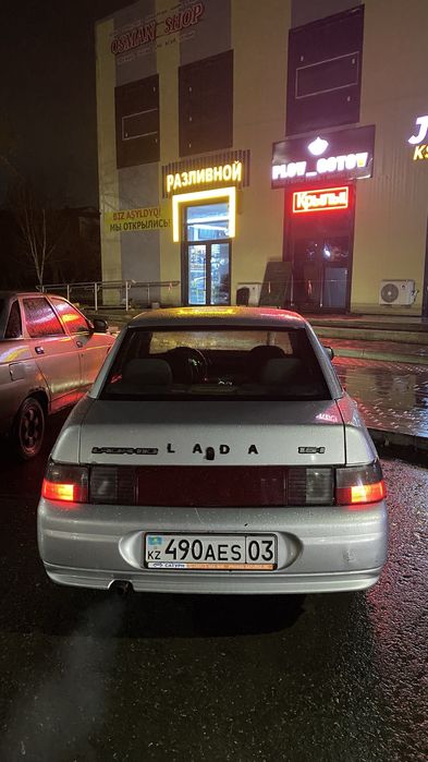 Продам ваз 2110