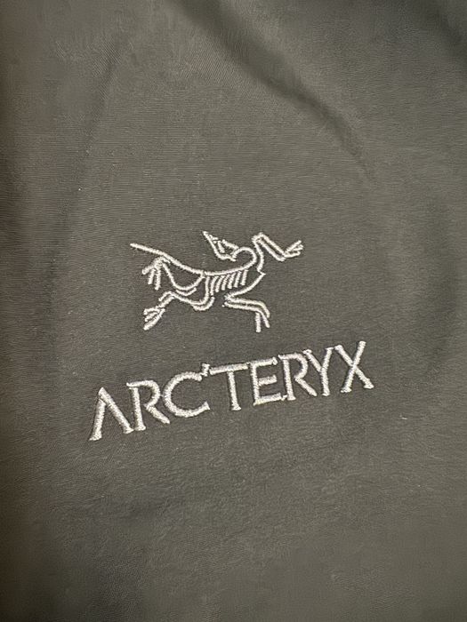 Ветровка Arcteryx