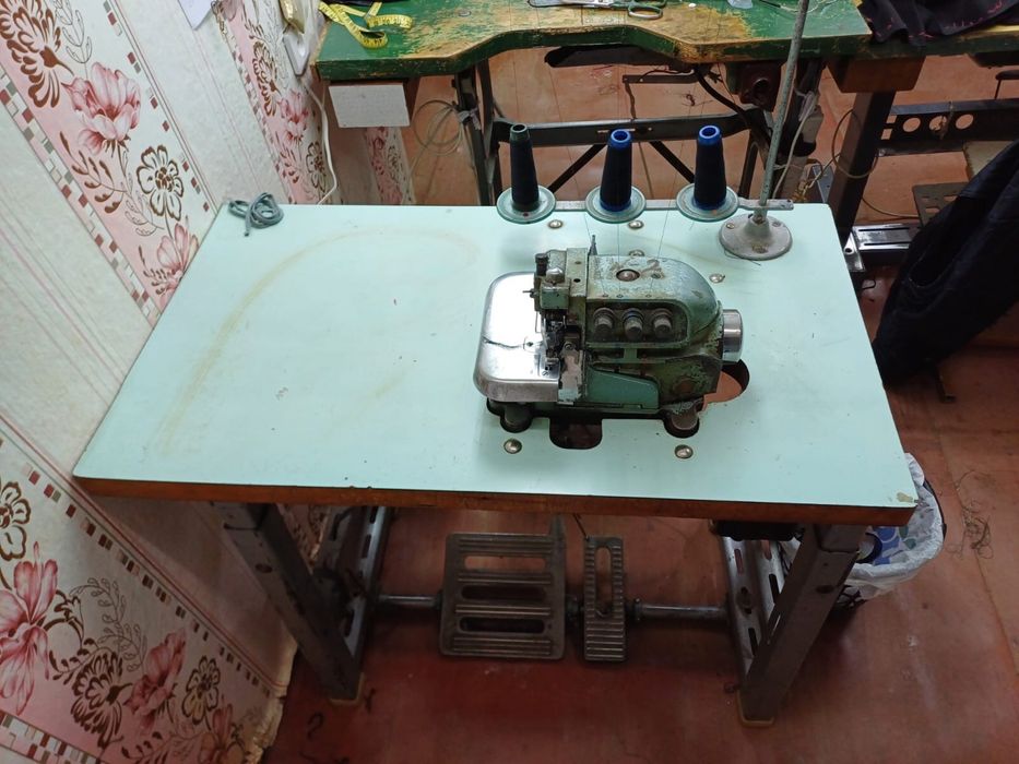 Продам швейные машинки советские 10 шт
