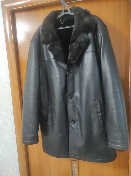 Продам кожаную дубленку