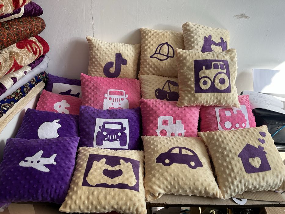 Тойбастарға арналған көпшіктер, доптар 550,800