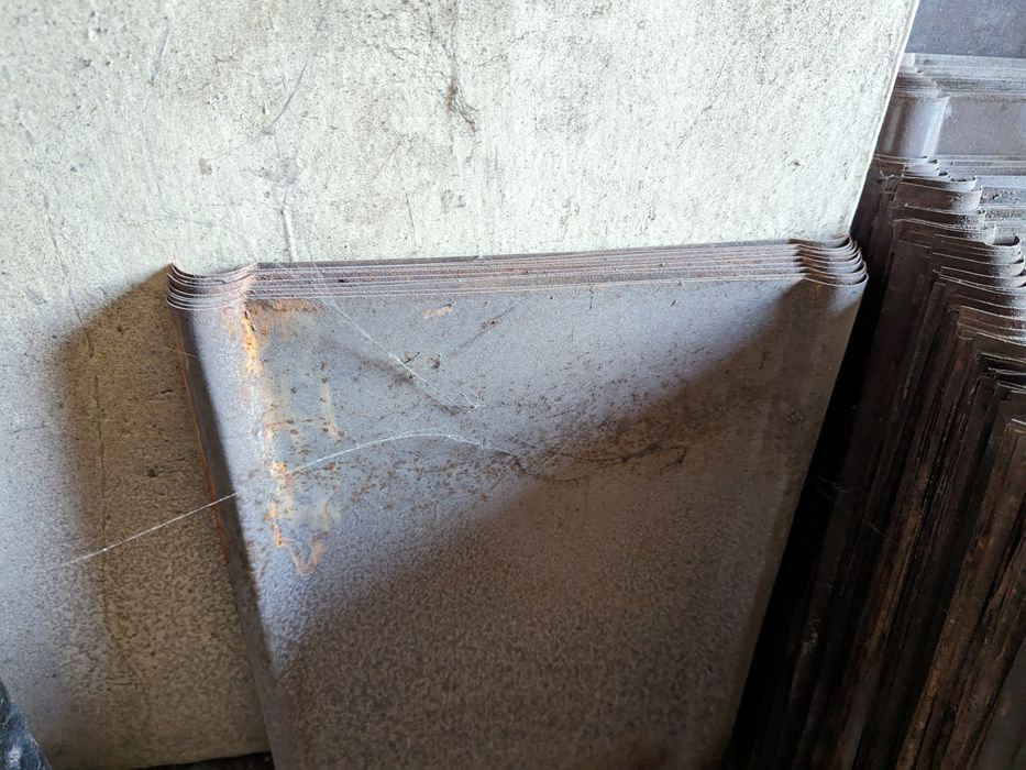 Листы от трансформаторной подстанции 40см*40см