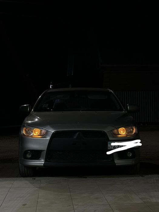 Продам ланцер 10