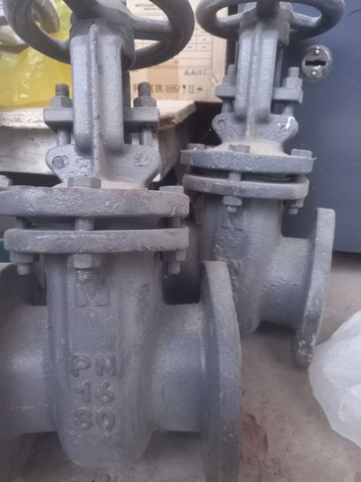 Задвижка стальная