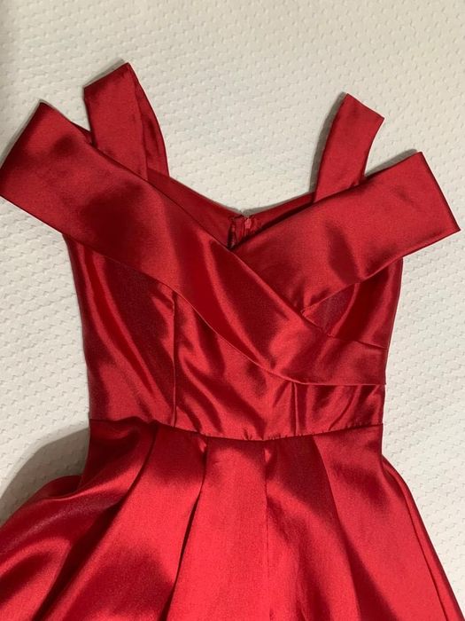 Вечернее платье для невысокой девушки