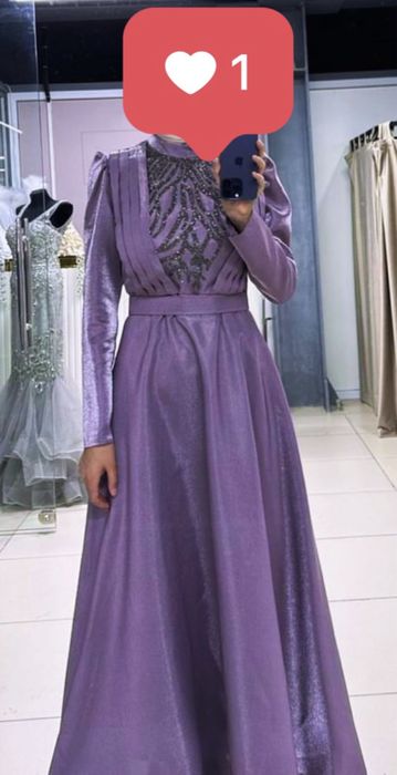 Продам вечерние платья