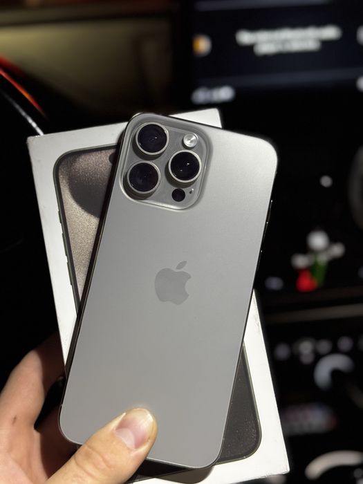 iPhone 15 Pro Max - 256gb