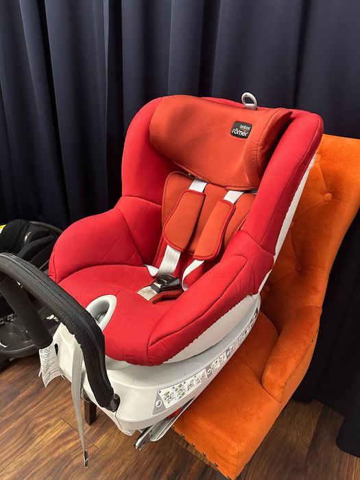 Britax Römer Dualfix – въртящо се столче за кола
