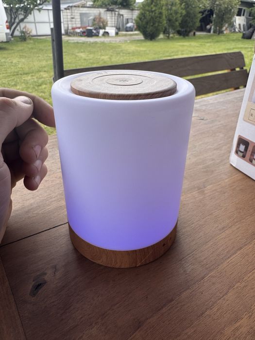 Малка нощна лампа в различни цветове