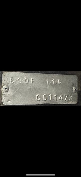 Продам две легенды VOLVO