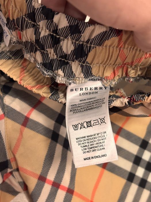 Compleu Burberry