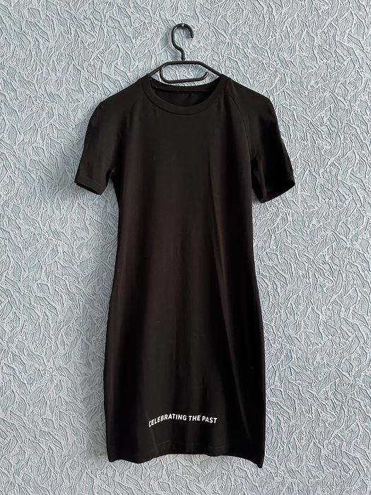 Продаю платья